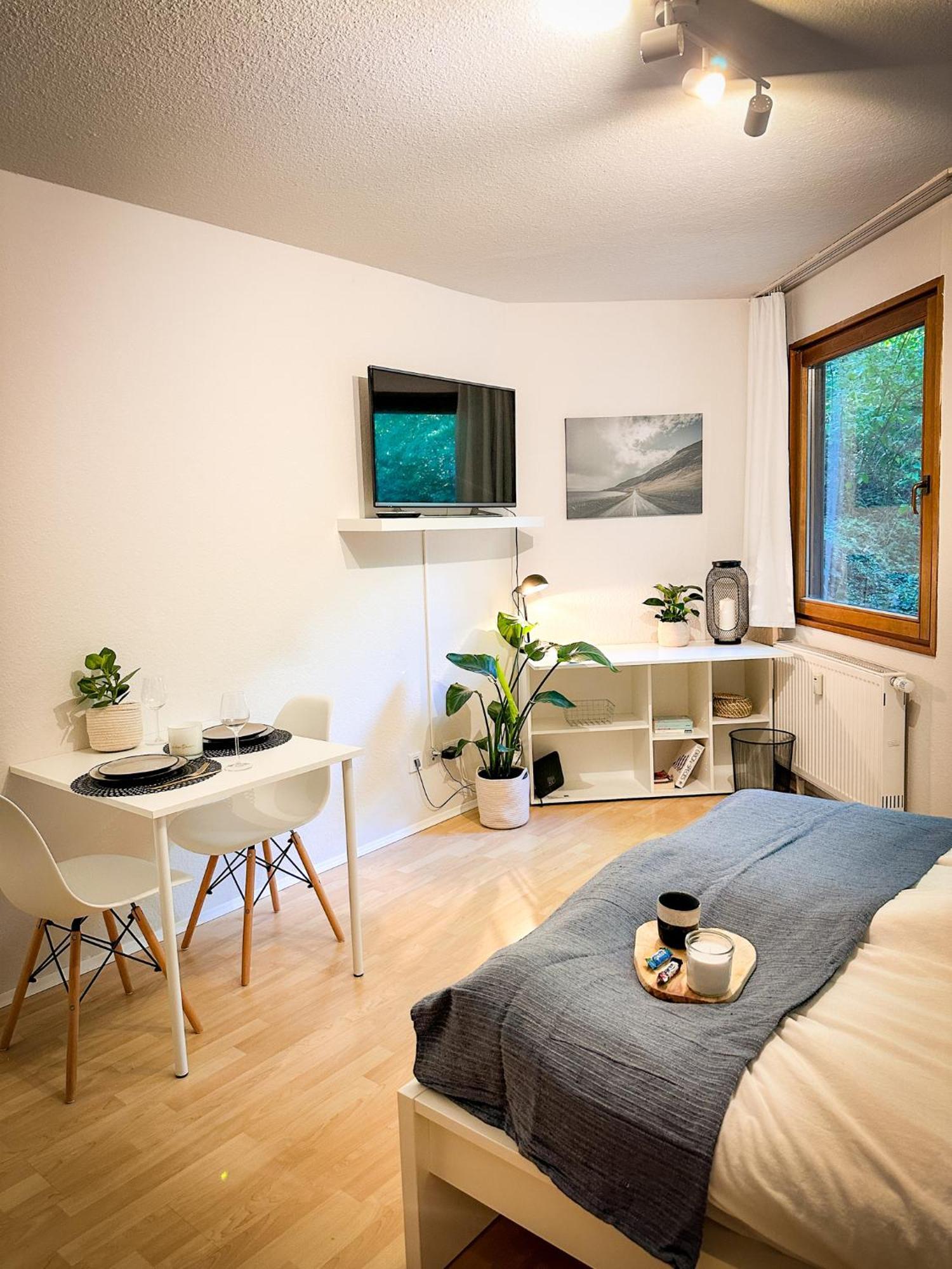 Schoenes Apartment Mit Terrasse Würzburg Dış mekan fotoğraf